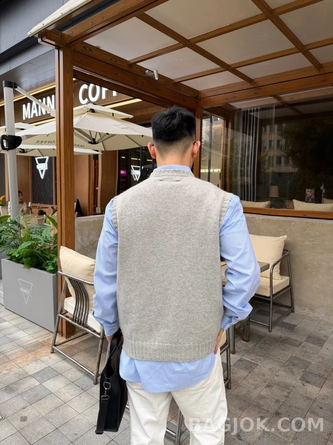 메종 마르지엘라 메종마르지엘라 레터링 니트 베스트 상세 이미지