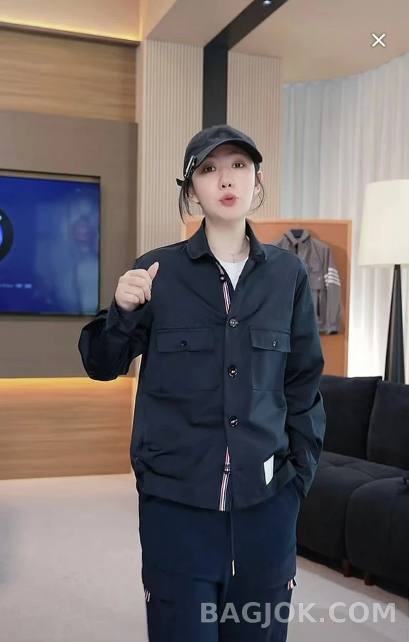 톰브라운 톰브라운 피터팬 칼라 워크웨어 셔츠 상세 이미지