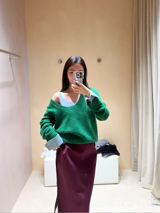 프라다 프라다 라운드넥 커프스 셔츠 상세 이미지
