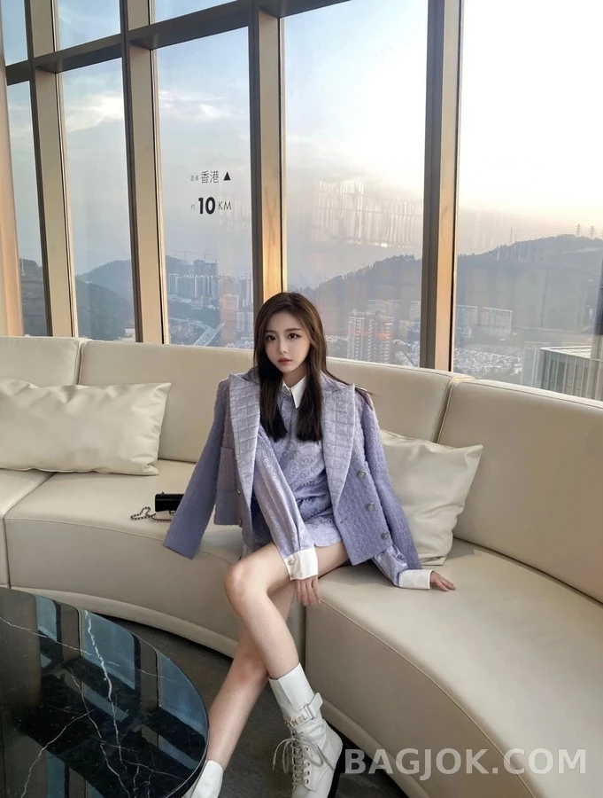 샤넬 샤넬 레터링 캡토 레이스업 부츠 상세 이미지