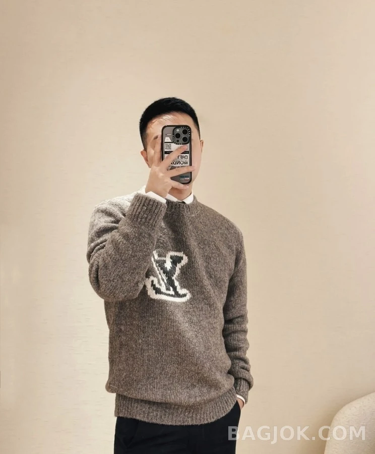 루이비통 루이비통 로고 테디 스웨터 상세 이미지