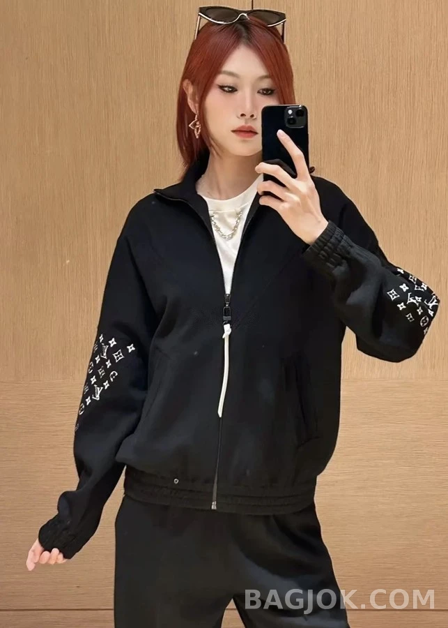 루이비통 루이비통 모노그램 집업 니트 상세 이미지