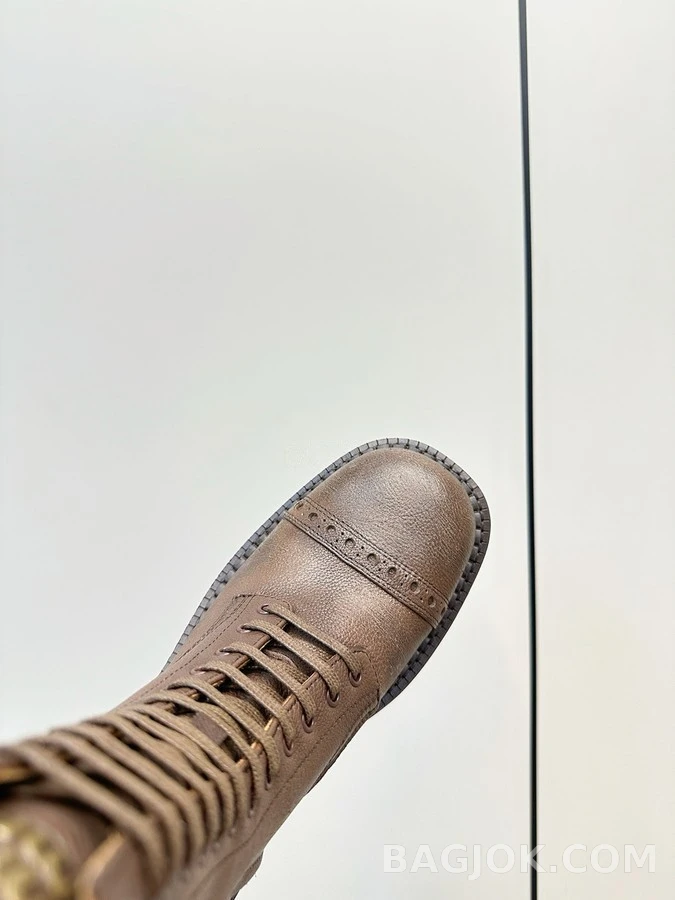 미우미우 미우미우 복고풍 캡토 레이스업 부츠 상세 이미지