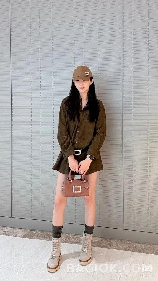 로저 비비에 로저비비에 니트 콤비 마틴 부츠 상세 이미지