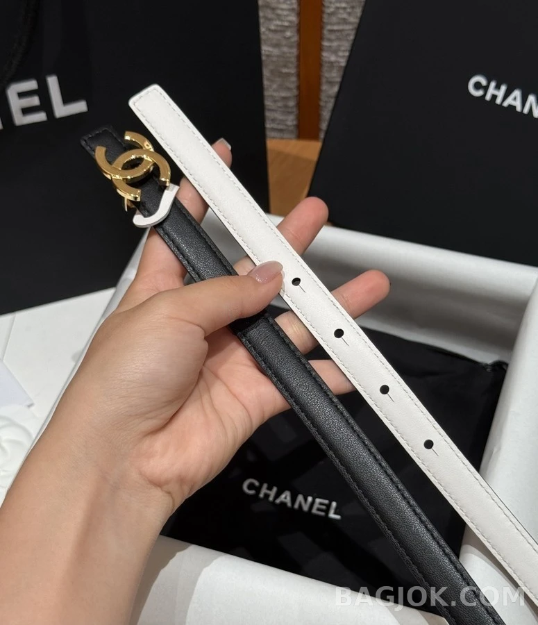 샤넬 샤넬 더블 C 로고 레더 벨트 상세 이미지
