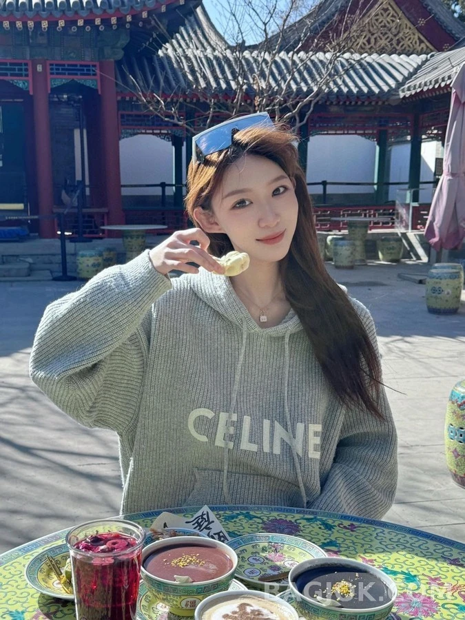 셀린느 셀린느 레터링 니트 후드 스웨터 상세 이미지