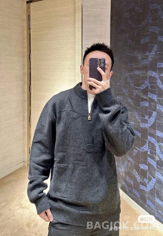 루이비통 루이비통 모노그램 자카드 하프집업 니트 상세 이미지