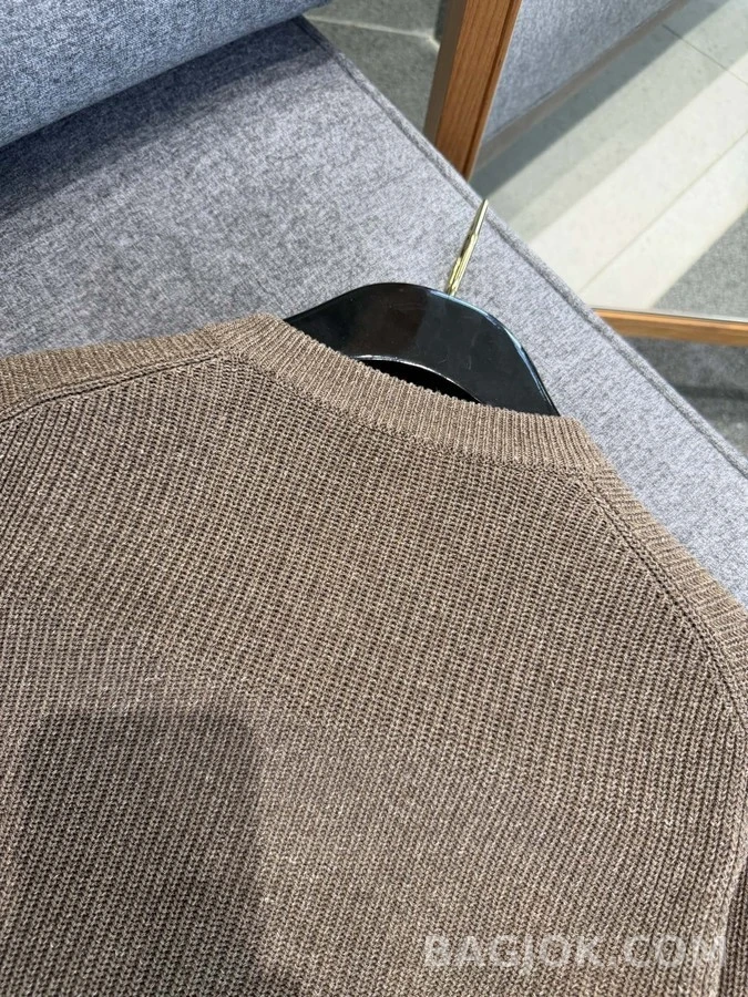 브루넬로 쿠치넬리 브루넬로 쿠치넬리 골지 헨리넥 긴팔 티셔츠 상세 이미지