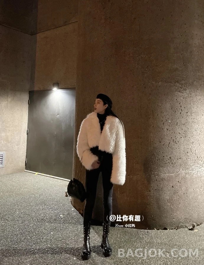 샤넬 샤넬 로고 코팅 캡토 레이스업 부츠 상세 이미지