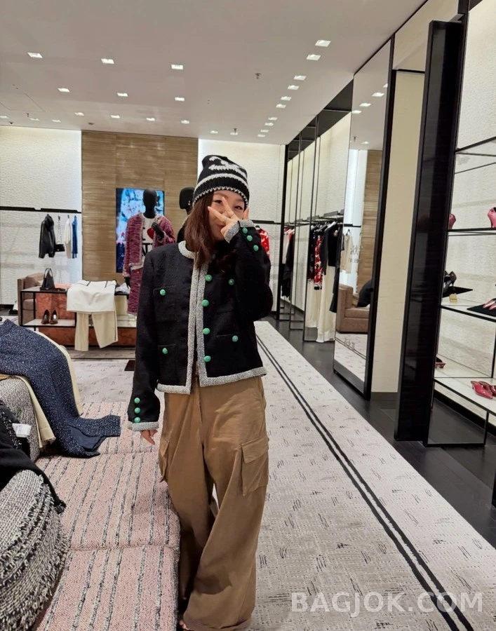 샤넬 샤넬 트위드 펄 트림 자켓 상세 이미지