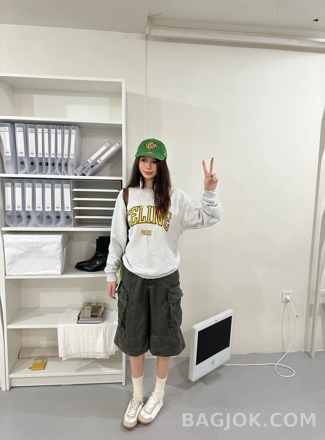 셀린느 셀린느 아치 로고 맨투맨 상세 이미지