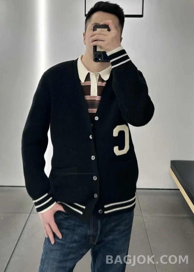 셀린느 셀린느 C 레터링 로고 가디건 상세 이미지