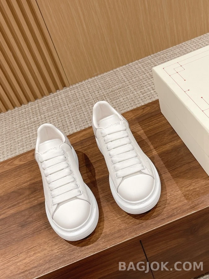 알렉산더 맥퀸 알렉산더 맥퀸 탭 오버솔 스니커즈 상세 이미지