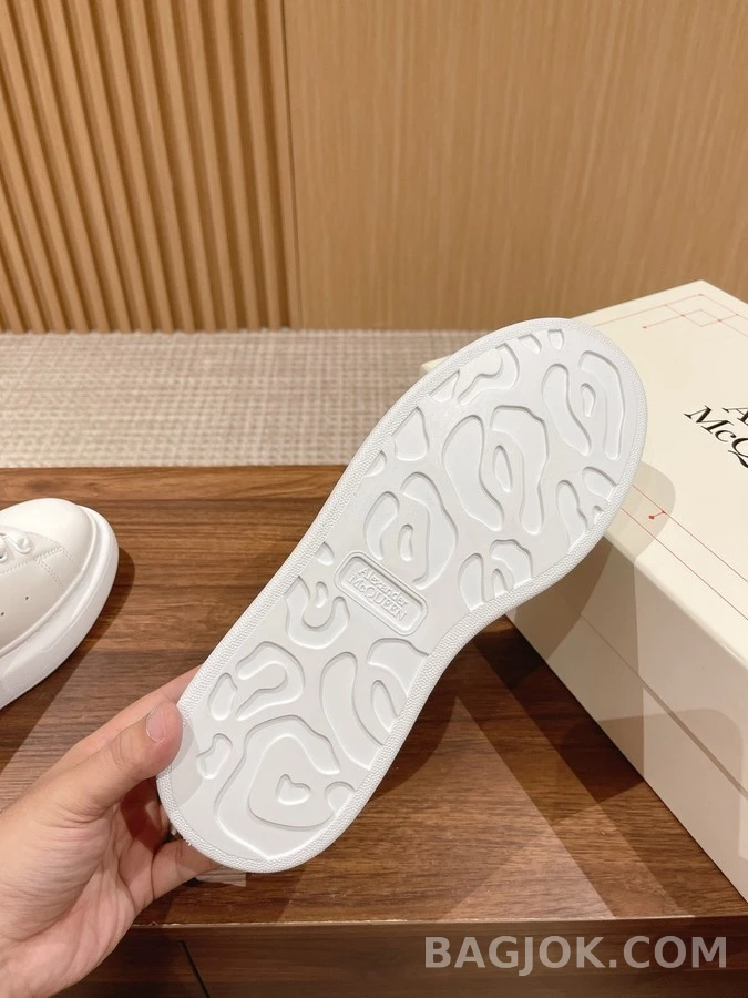 알렉산더 맥퀸 알렉산더 맥퀸 탭 오버솔 스니커즈 상세 이미지