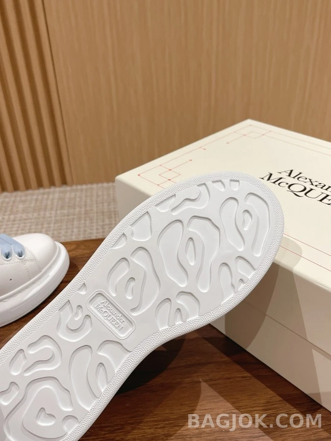 알렉산더 맥퀸 알렉산더 맥퀸 탭 오버솔 스니커즈 상세 이미지