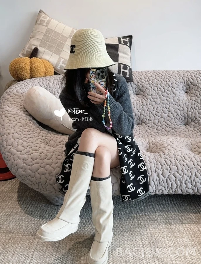 샤넬 샤넬 스웨이드 모카신 롱 부츠 상세 이미지