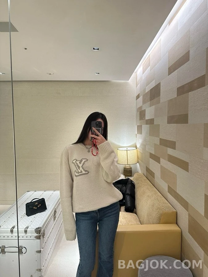 루이비통 루이비통 미러 로고 인타르시아 니트 상세 이미지