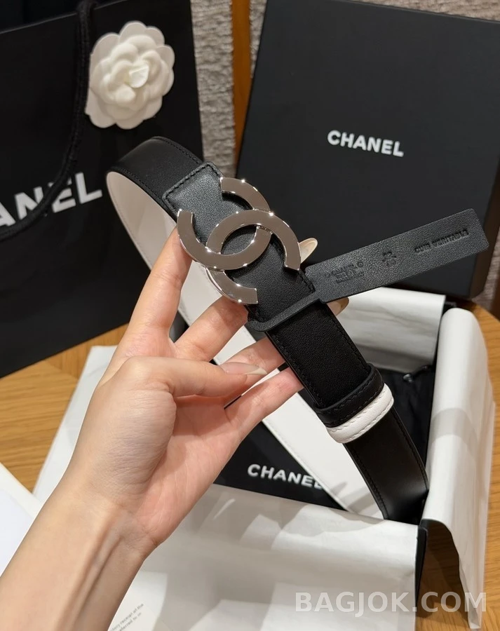 샤넬 샤넬 더블 C 로고 리버시블 벨트 상세 이미지