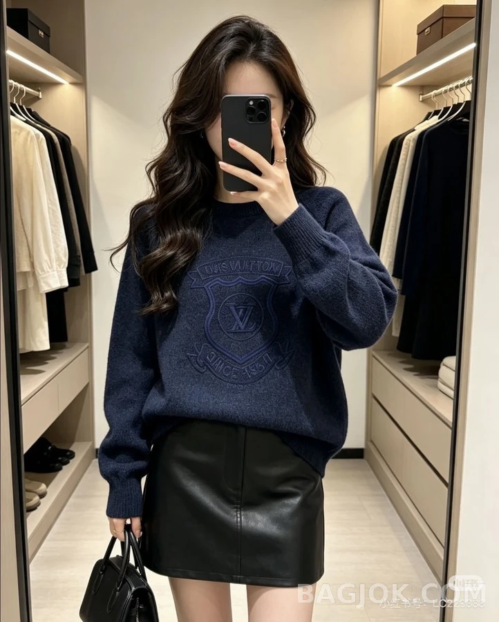 루이비통 루이비통 엠블럼 엠보 니트 상세 이미지