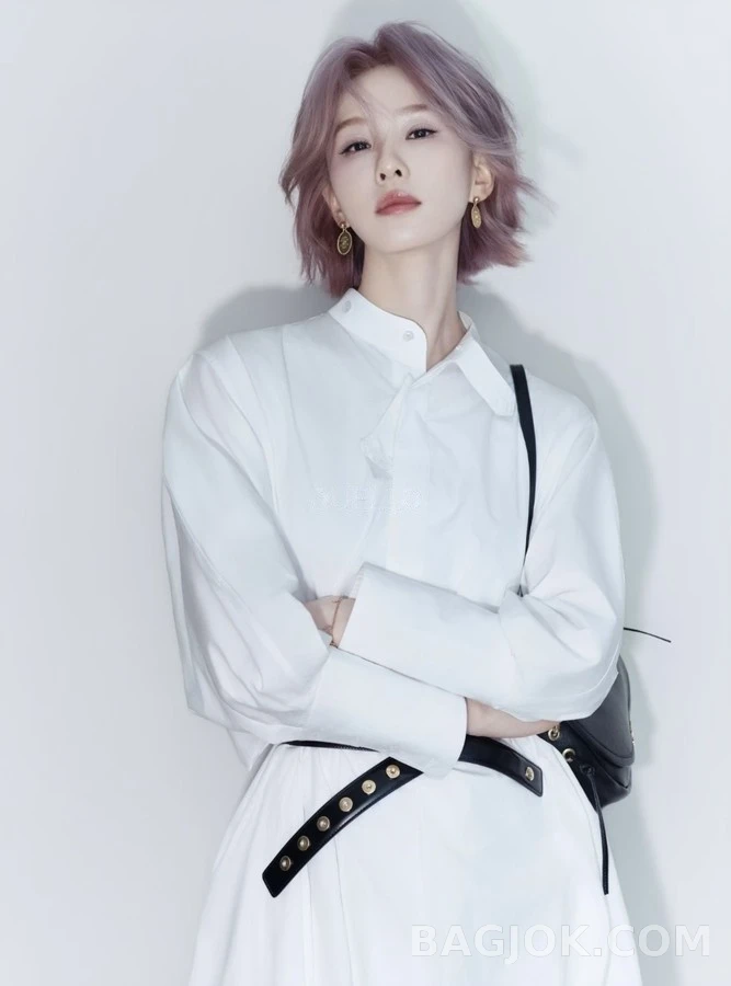 셀린느 셀린느 트리옹프 오벌 목걸이 상세 이미지