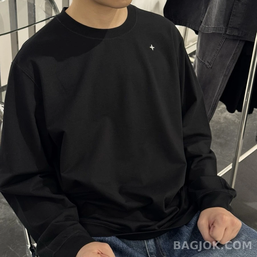 스톤아일랜드 스톤 아일랜드 별 로고 맨투맨 상세 이미지