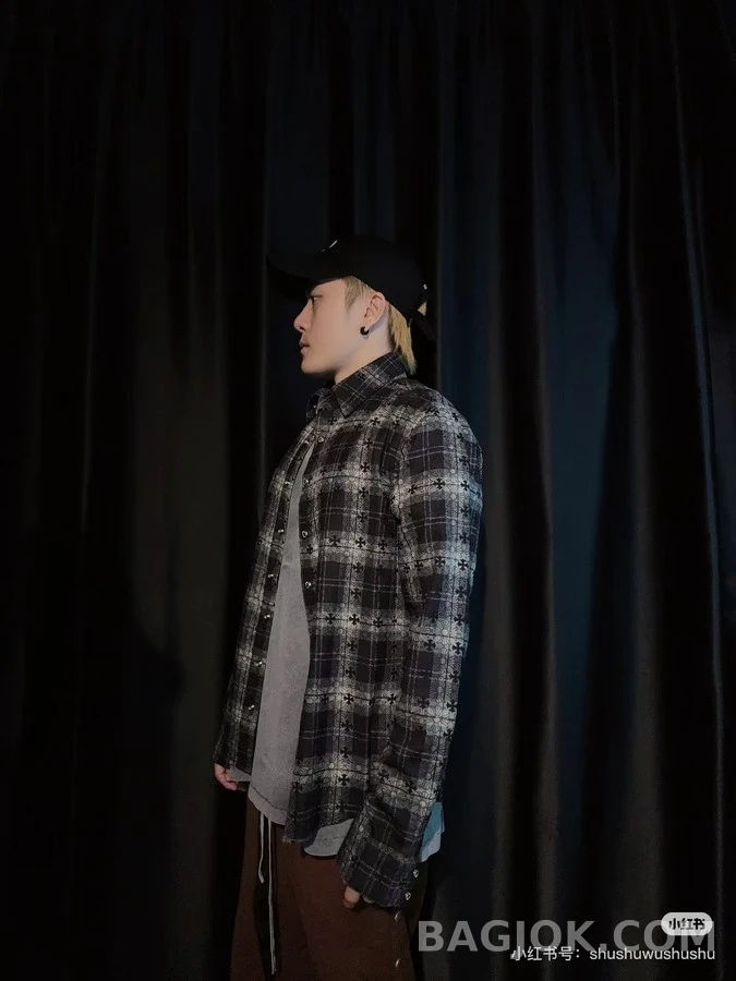 크롬하츠 크롬하츠 체크 크로스 긴팔 티셔츠 상세 이미지
