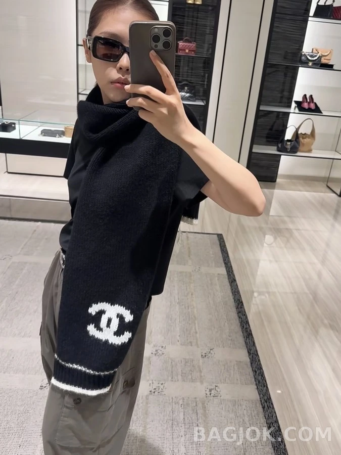 샤넬 샤넬 더블 C 로고 캐시미어 머플러 상세 이미지