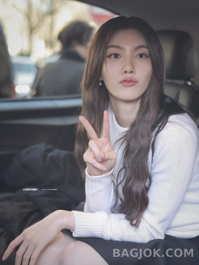 디올 디올 보우 디테일 캐시미어 스웨터 상세 이미지