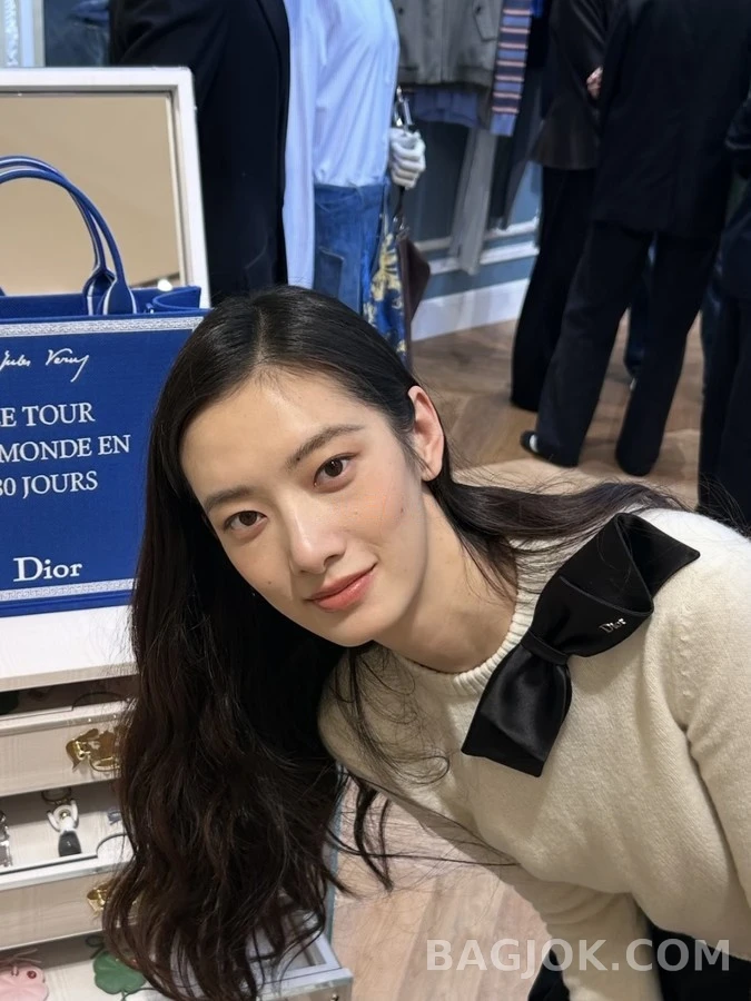 디올 디올 보우 디테일 캐시미어 스웨터 상세 이미지