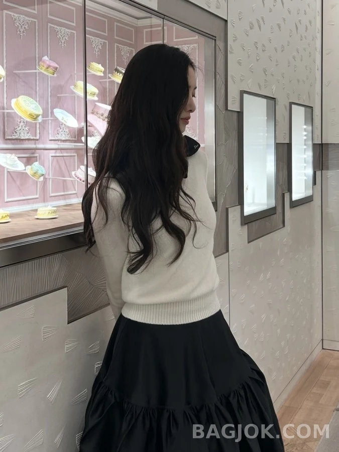 디올 디올 보우 디테일 캐시미어 스웨터 상세 이미지