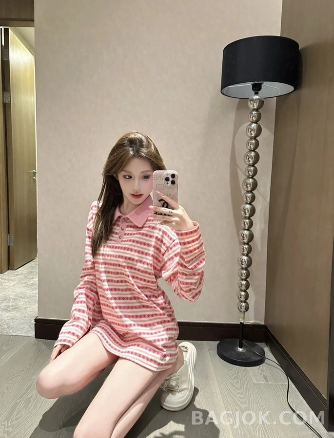 크롬하츠 크롬하츠 크로스 자카드 스트라이프 긴팔 티셔츠 상세 이미지