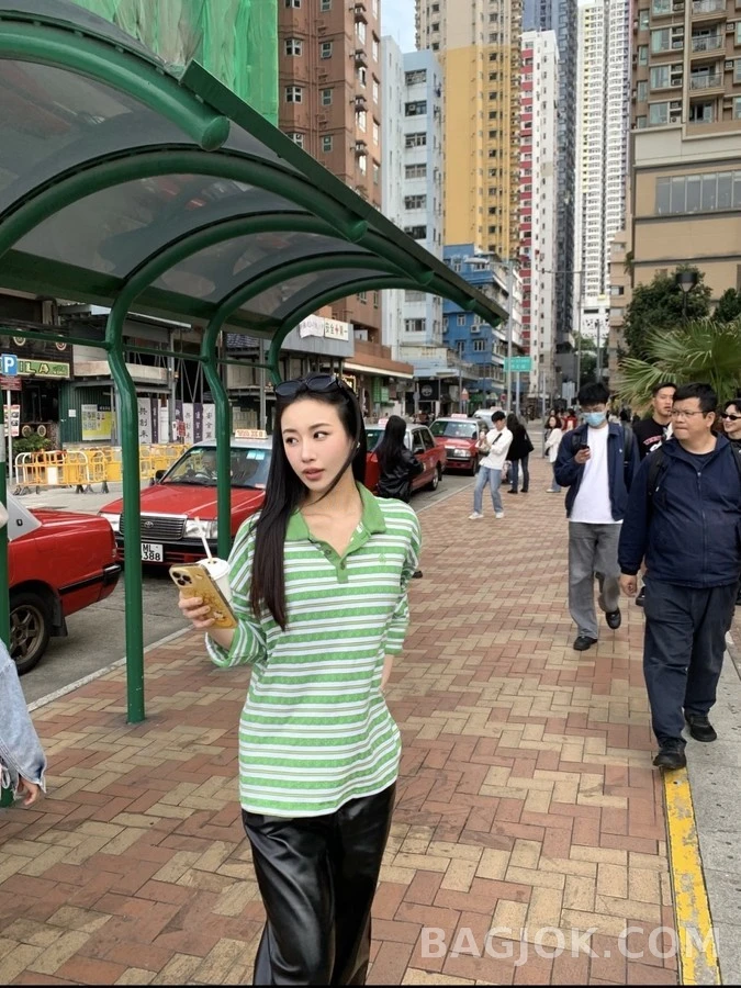 크롬하츠 크롬하츠 십자가 자카드 스트라이프 긴팔 폴로 티셔츠 상세 이미지