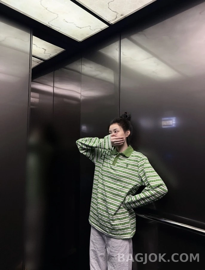 크롬하츠 크롬하츠 십자가 자카드 스트라이프 긴팔 폴로 티셔츠 상세 이미지