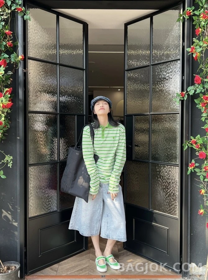 크롬하츠 크롬하츠 십자가 자카드 스트라이프 긴팔 폴로 티셔츠 상세 이미지