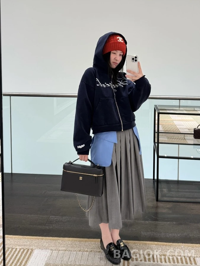 샤넬 샤넬 로고 케이블 니트 비니 상세 이미지