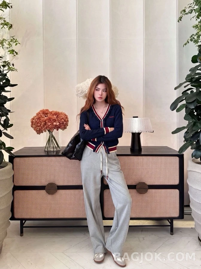 샤넬 샤넬 브이넥 러플 스트라이프 가디건 상세 이미지