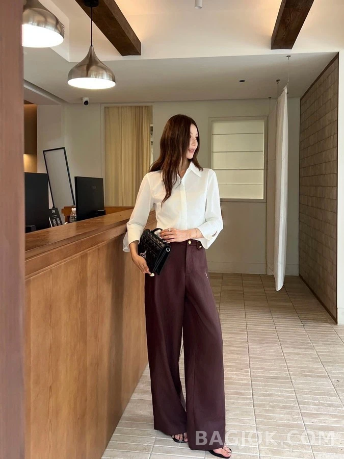 디올 디올 버튼 로고 와이드 팬츠 상세 이미지