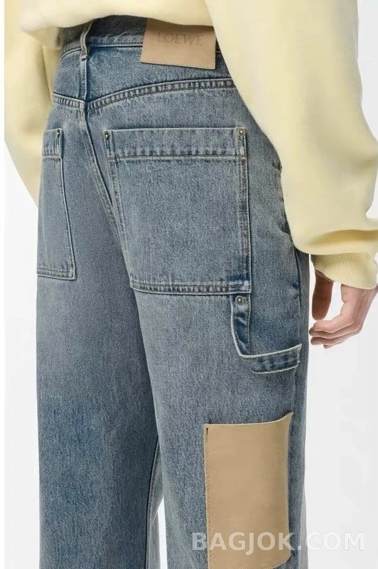 로에베 로에베 레더 포켓 데님 팬츠 상세 이미지