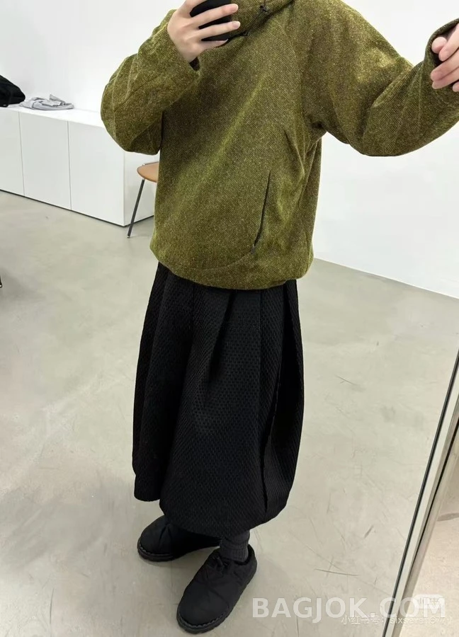 프라다 프라다 패딩 뮬 슬리퍼 상세 이미지