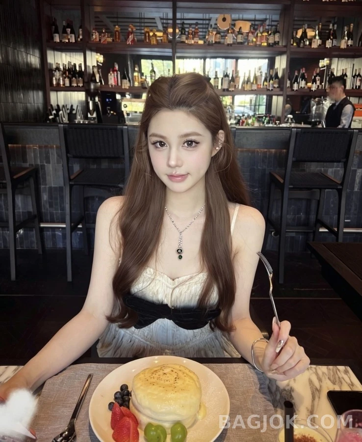 샤넬 샤넬 컬러젬 에나멜 목걸이 상세 이미지