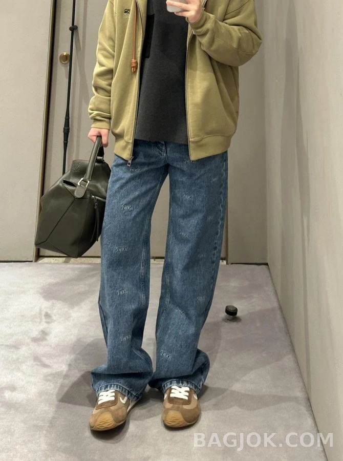 로에베 로에베 엠브로이더리 로고 데님 팬츠 상세 이미지