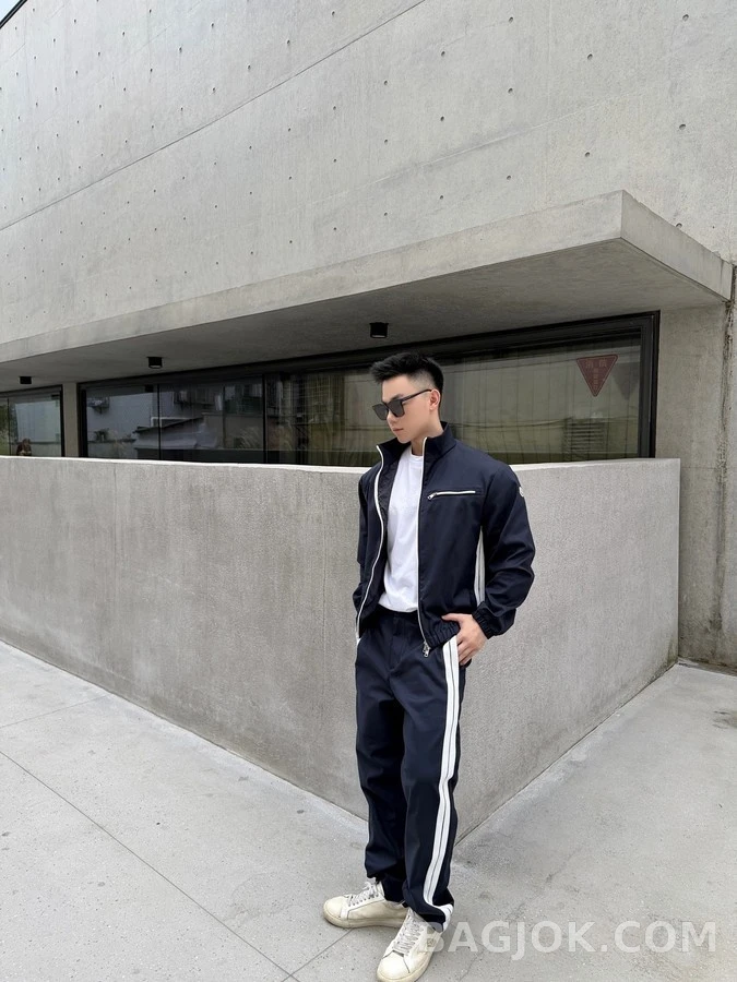 몽클레어 몽클레어 로고 스트라이프 드로스트링 팬츠 상세 이미지