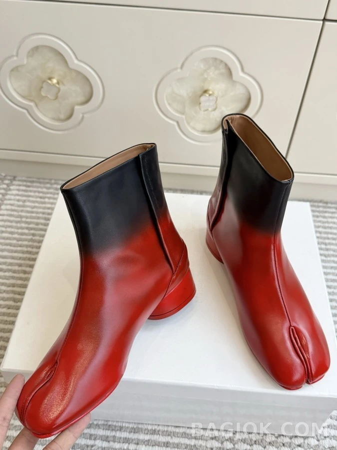 메종 마르지엘라 메종마르지엘라 그라데이션 타비 블록힐 부츠 상세 이미지