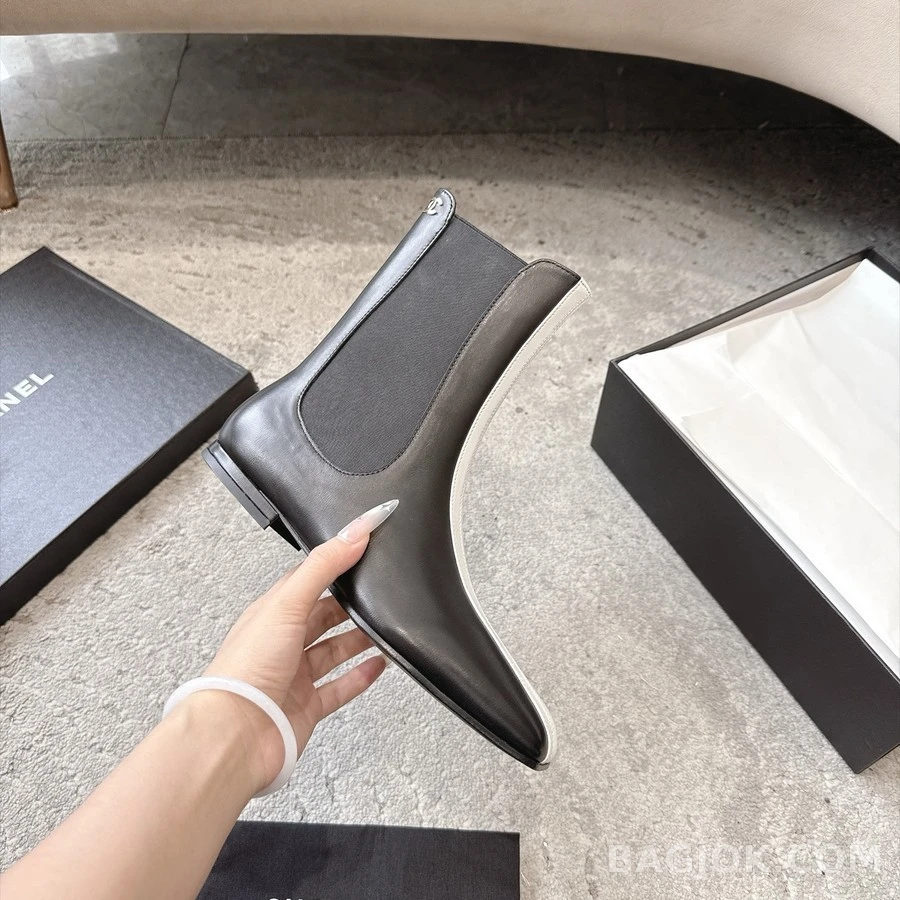 샤넬 샤넬 투톤 레더 첼시 부츠 상세 이미지