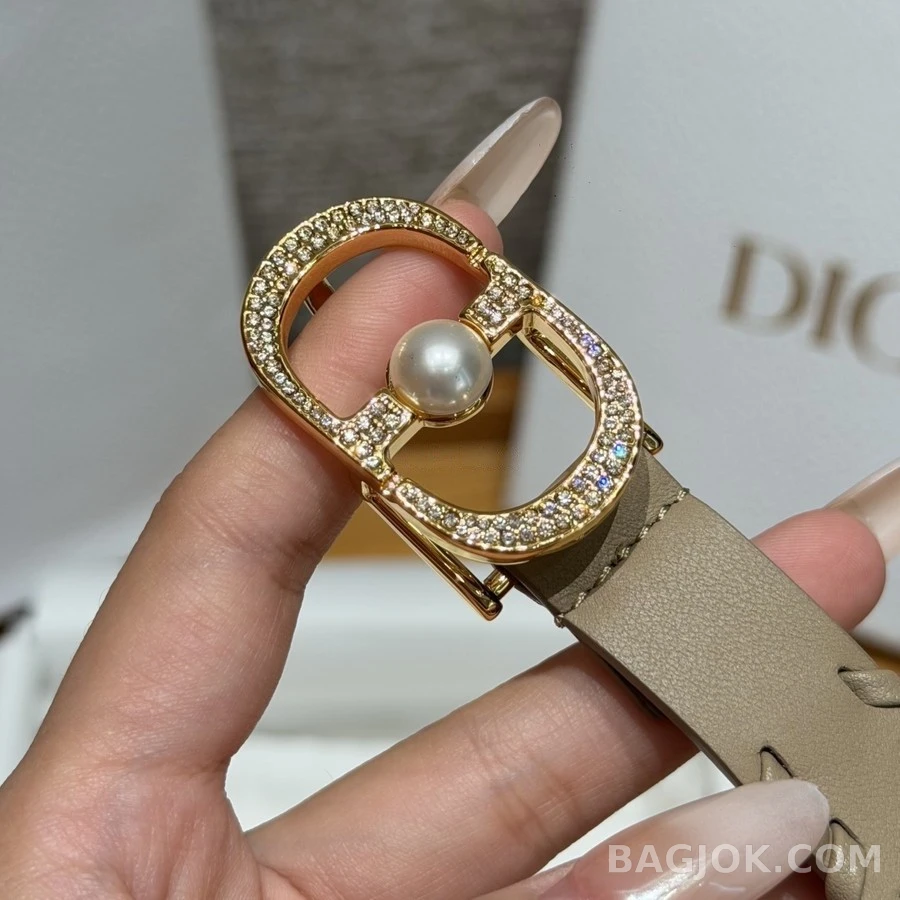 디올 디올 크리스탈 진주 레더 벨트 상세 이미지
