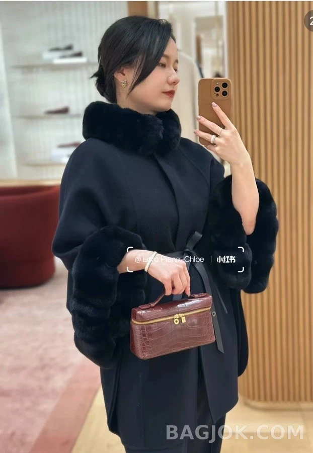 로로피아나 로로피아나 래빗퍼 케이프 자켓 상세 이미지