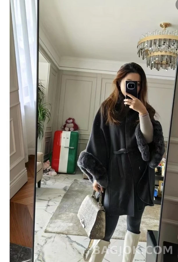 로로피아나 로로피아나 래빗퍼 케이프 자켓 상세 이미지