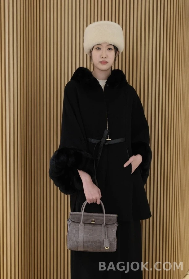 로로피아나 로로피아나 래빗퍼 케이프 자켓 상세 이미지