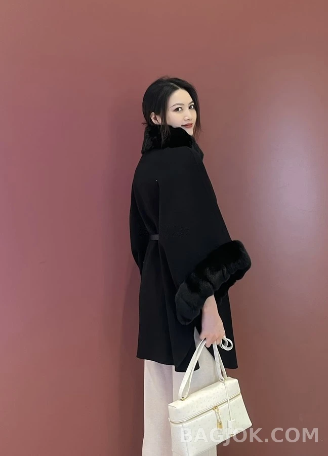 로로피아나 로로피아나 래빗퍼 케이프 자켓 상세 이미지
