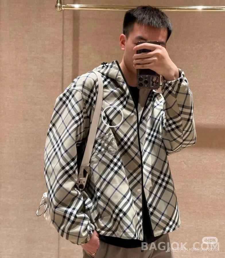 버버리 버버리 전투마 격자무늬 양면 자켓 상세 이미지